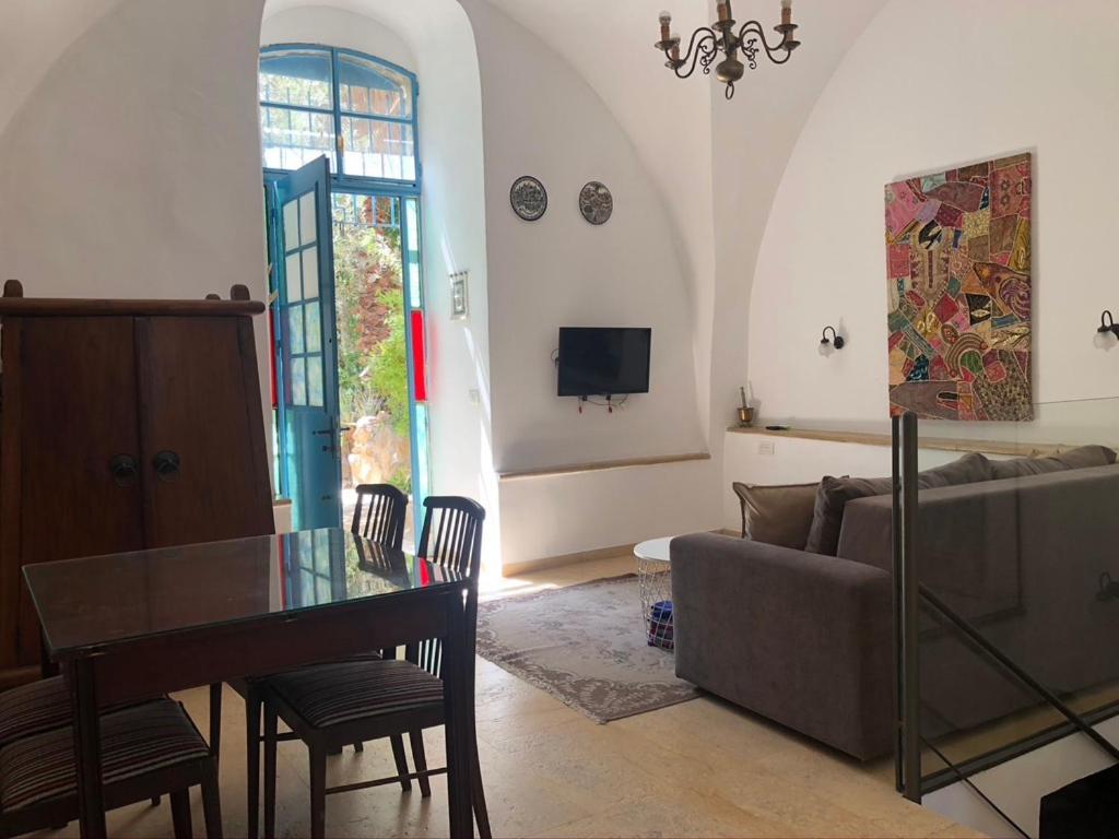 One Bedroom Stone Apartment Jeruzsálem Kültér fotó